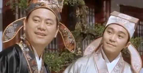 吴千语|香港谐星陈百祥满50万粉丝后,喜滋滋去申请黄V后被拒,委屈又无奈!