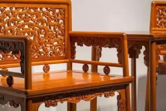 紫檀|关于红木的鉴别：紫檀和黄花梨篇