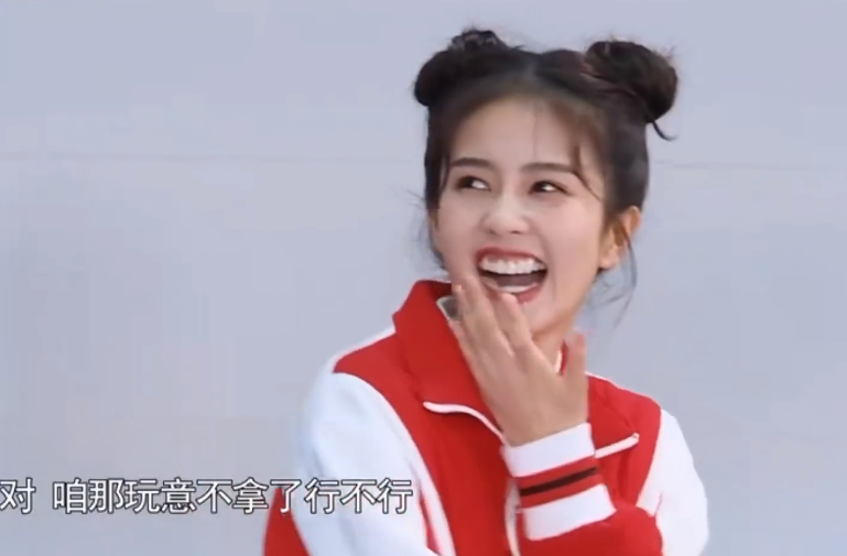 奔跑吧兄弟|《跑男》从节目救星到挂脸女神,白鹿的一手好牌,为啥打毁了?