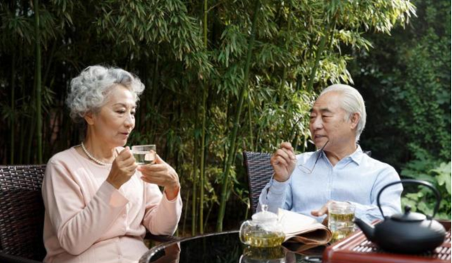 养生|提醒中老年人：想要健康长寿，3个“养生”误区，早了解，早避开