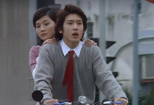 |42岁美貌吊打内娱鲜肉，被渣男劈腿连累，关智斌到底做错了什么？