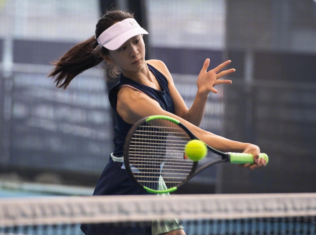 田雨橙|风一样的女子!田亮女儿“森碟”亮相网坛,国际赛首秀轻松获胜