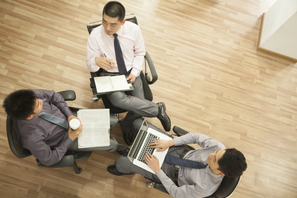 薪水|你见到的情商高的人,是怎么做事情的?