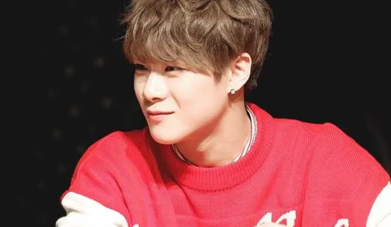 又一名年轻女星离开了人世，百花齐放的产业后面，是无数的阴暗面