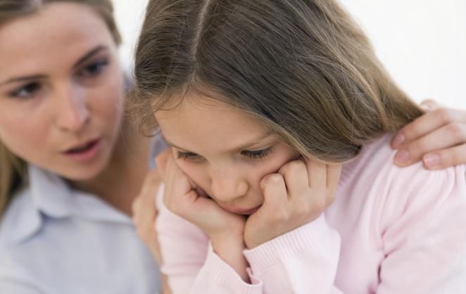 孩子情绪低落时,家长应该如何正确对待?才能正确引导孩子!