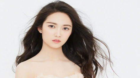 陈钰琪|陈钰琪,出名前的经历和赵丽颖很像的,个人经历