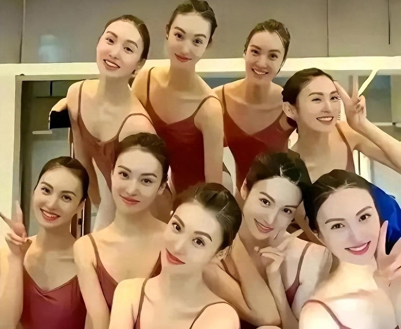 他说:白珊珊,天使般的存在!恒大歌舞团团长白珊珊否认了一切