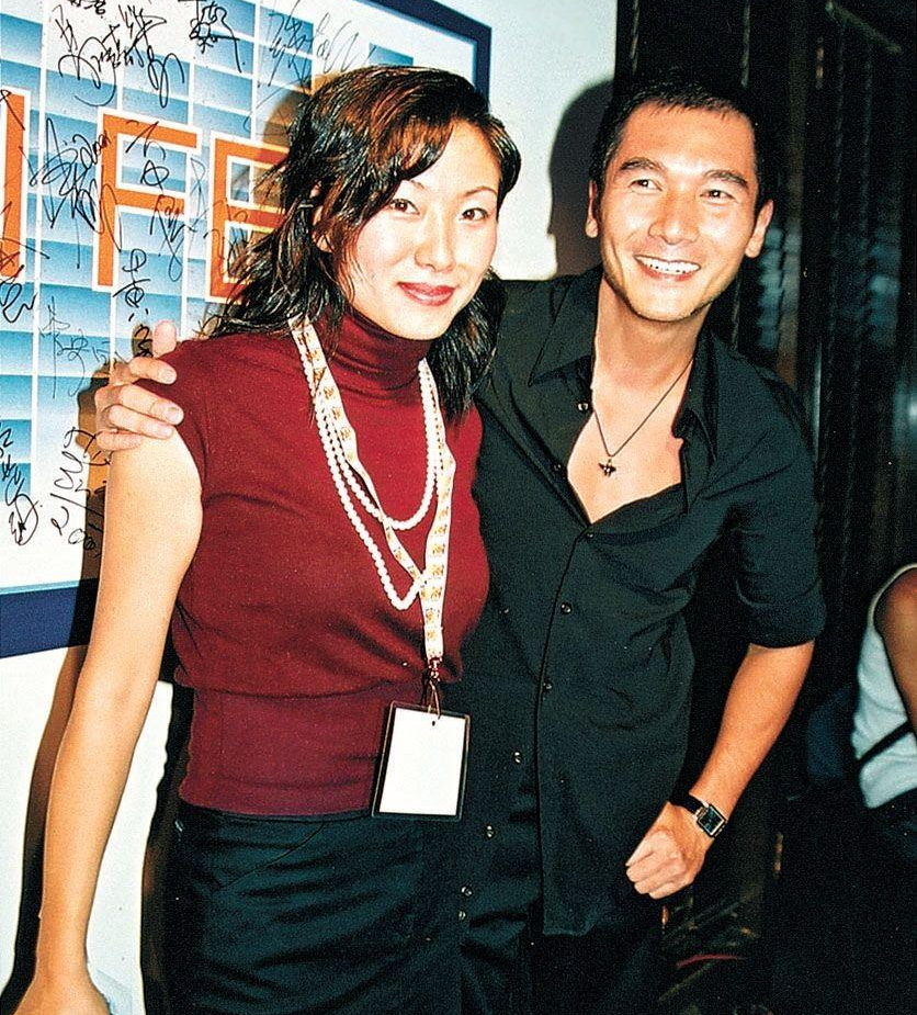 54岁香港女星自曝曾怒掴莫可欣!与方中信4年情疑被介入:我好气