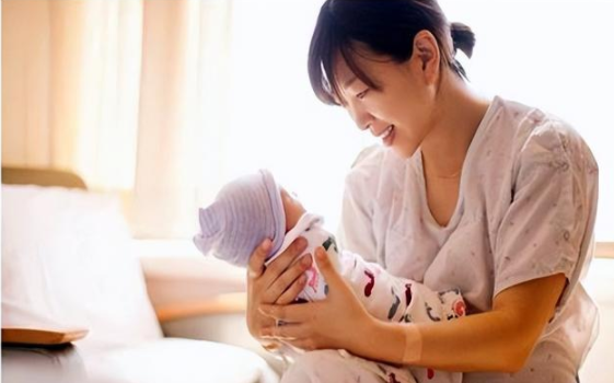 |为何越来越多的人选择晚育？早点生孩子真的有那么重要吗？