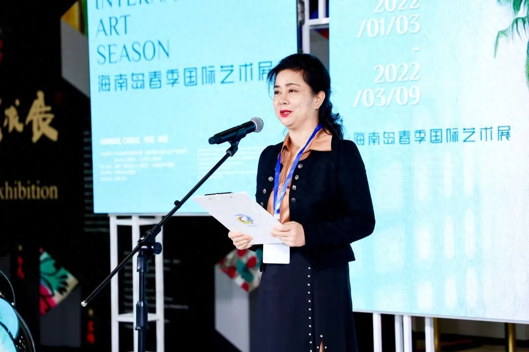 海南电视台“女贪官”谷晓晶:出卖“色相”上位,潜规则男艺人