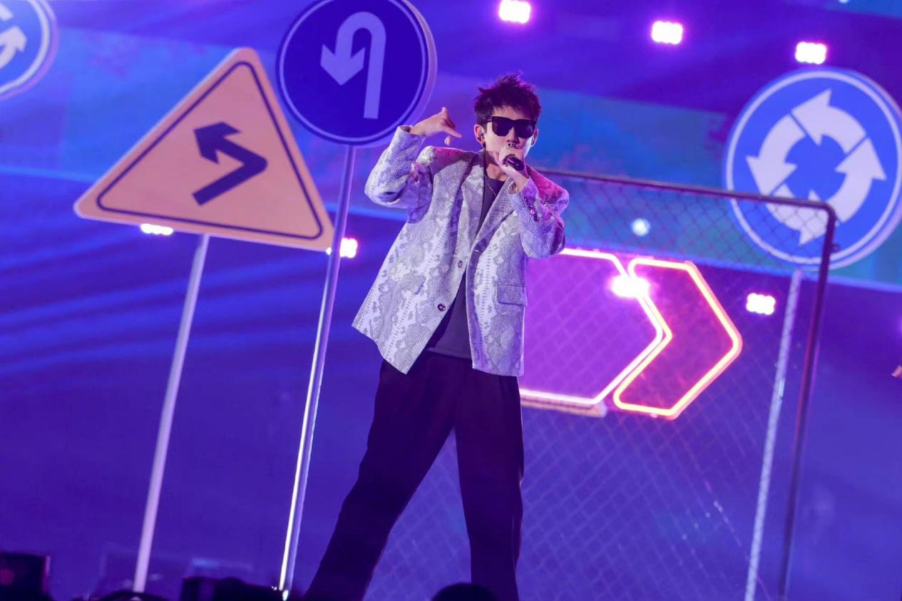 苏醒|苏醒说人以群分，苏醒是一个人间清醒的人！