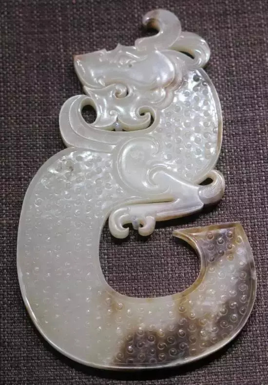 玉雕|汉代玉器艺术:玉雕与玉器的鉴赏