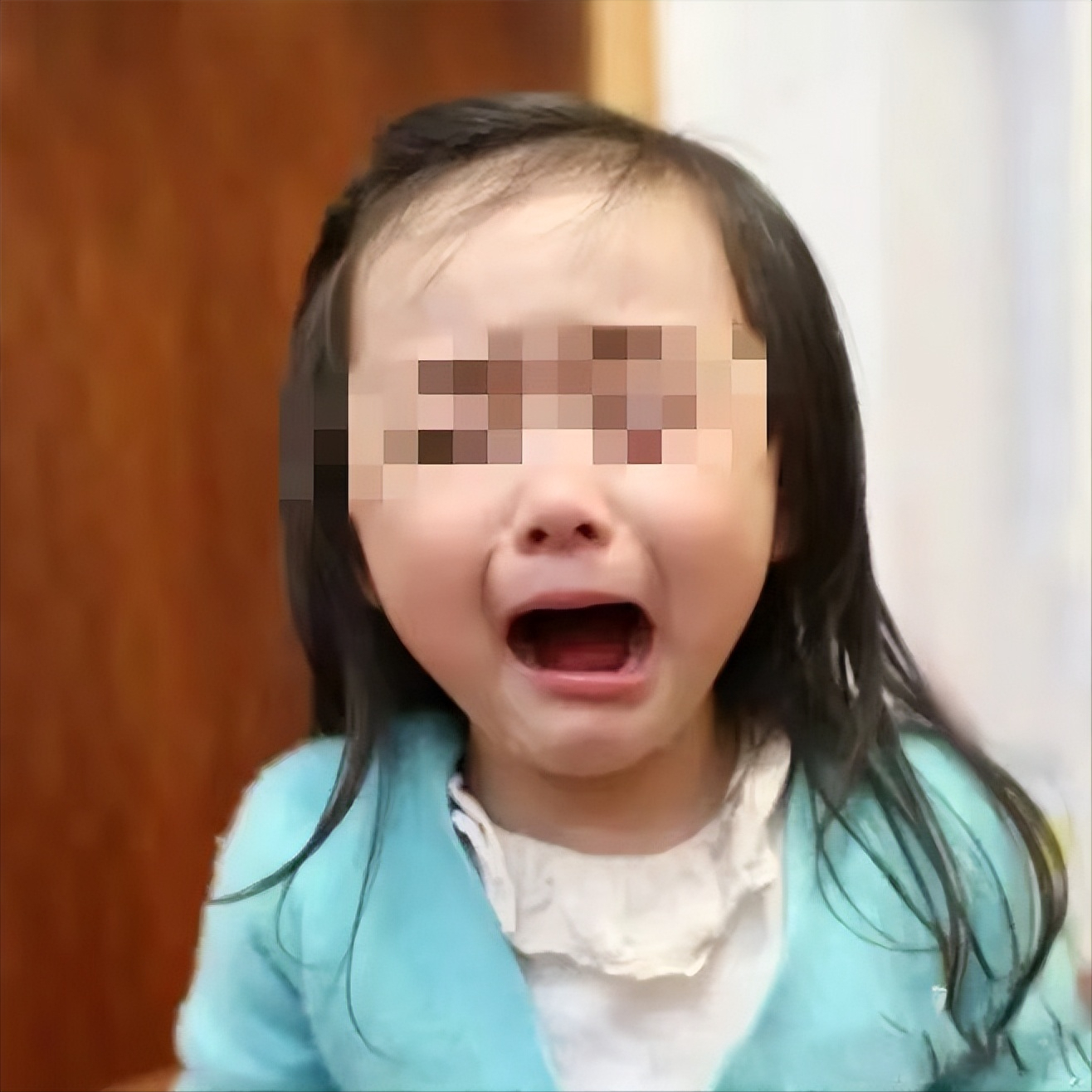 15只螃蟹女儿只吃了1只,公公婆婆冷嘲热讽,儿媳转身收回一切。