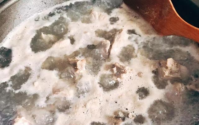 |“大雪吃3酸,走路腿带风”,3酸指啥?12月7大雪,记得给家人吃