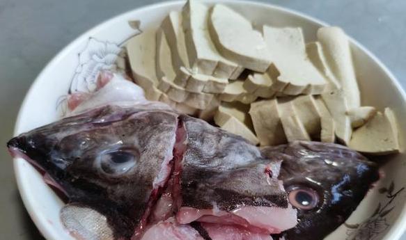 |立冬前后,这种海鱼大量上市,5元一斤,美味实惠,遇到别错过