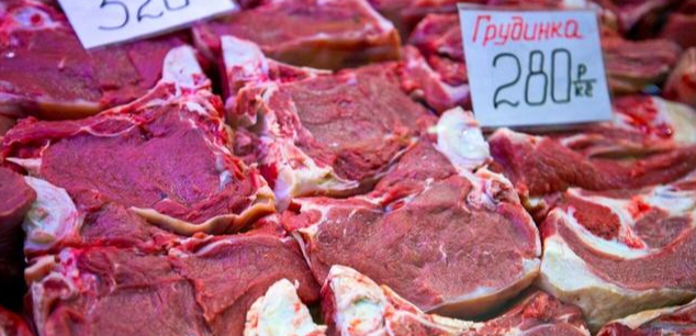 腌菜|西伯利亚:砍不完的树、挖不完的矿,菜比肉贵、家家囤腌菜