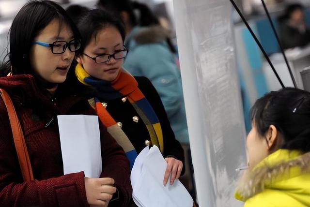 大学生|这种不容易破产的公司,薪水不低于编制,是大学生理想的就业机会