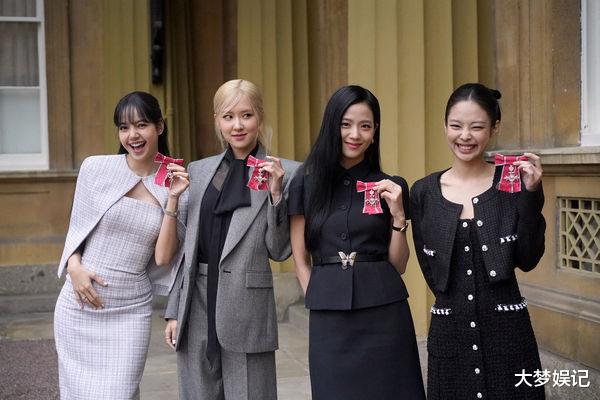 BLACKPINK正式续签团体约!YG娱乐梁铉锡:很开心