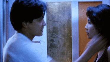 事实证明,“无夫无子”独居贫民窟的张曼玉,已走上另一条道路!