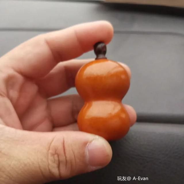 馋人!很多人看不上的小玩意儿,他一玩就是六七年,包浆红透