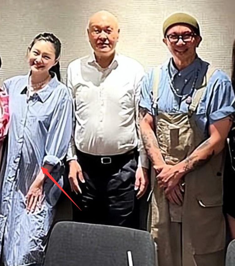 曝大S怀孕9月即将临盆!汪小菲火速飞往台北接孩子,更多细节被扒