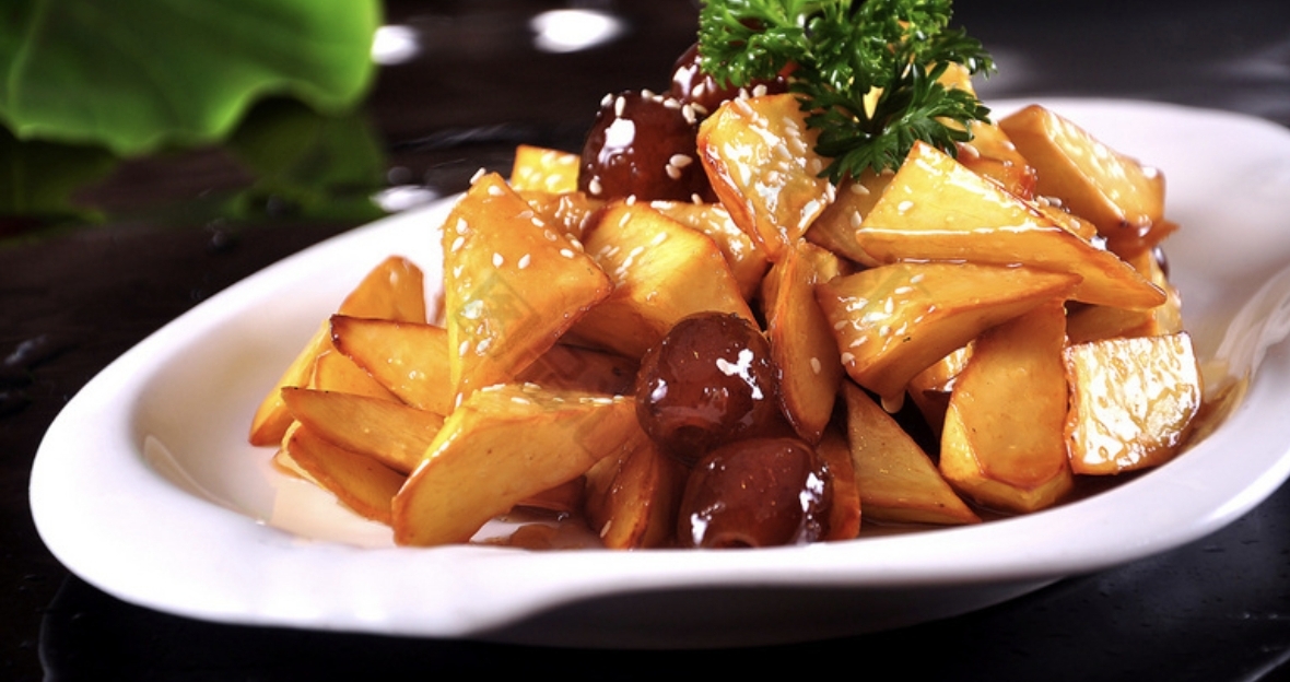 红薯|蒸红薯用上我这个小技巧，不仅又香又甜吃起来软软糯糯