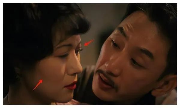 看了被“烤瓷大白牙”毁了的年代剧,我怀念起了刘琳巩俐的乡土味