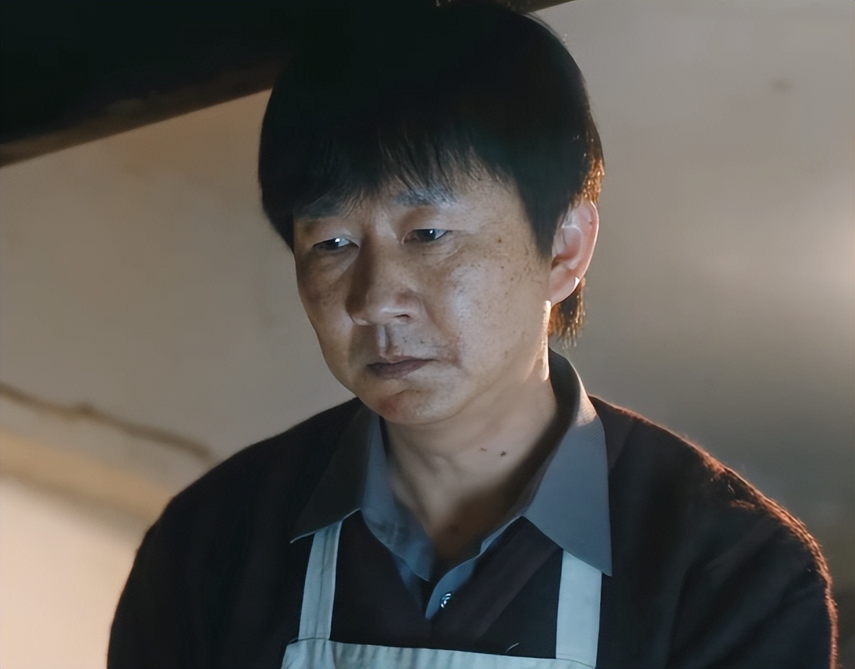 看了3集《三大队》，发现演技完全不能比较，因为优与劣一目了然