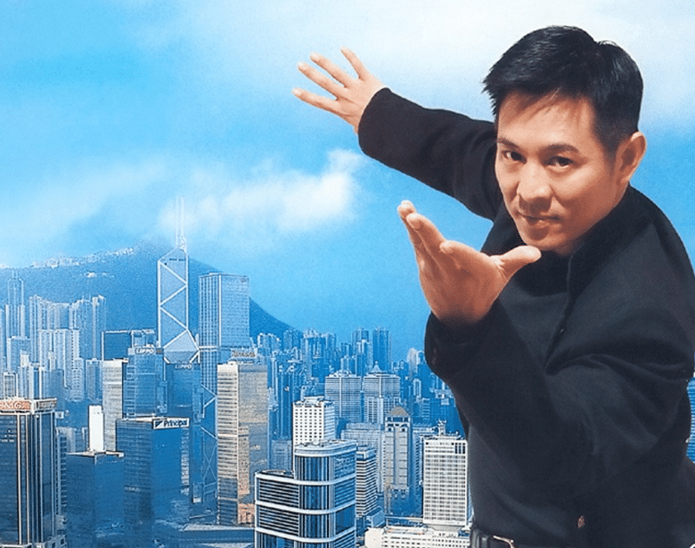 60岁巨星李连杰被死亡后首现身!