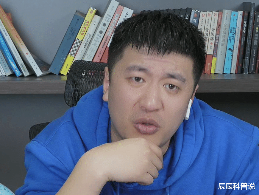 张雪峰又被点名!多地烟草局禁止招收直系亲属,评论区沦陷了