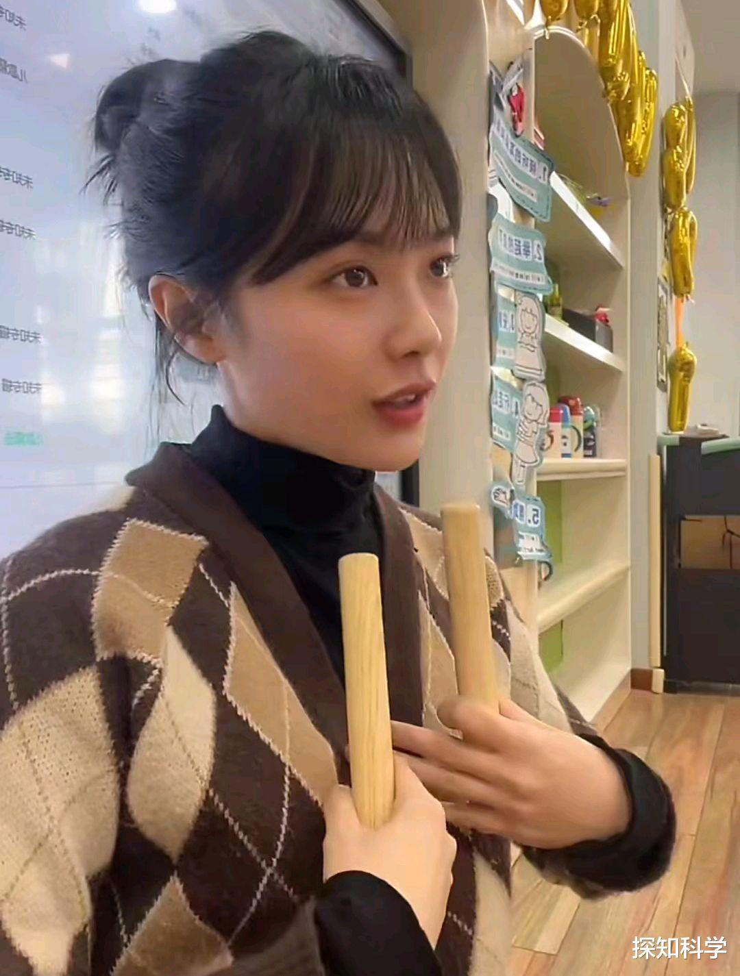 明星素颜|不是40岁!黄老师26岁,看下她接受媒体采访时的素颜照!