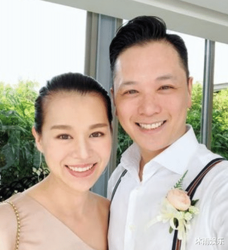 与21位女友分手后，黄宗泽近照不敢认，身材走样面容沧桑