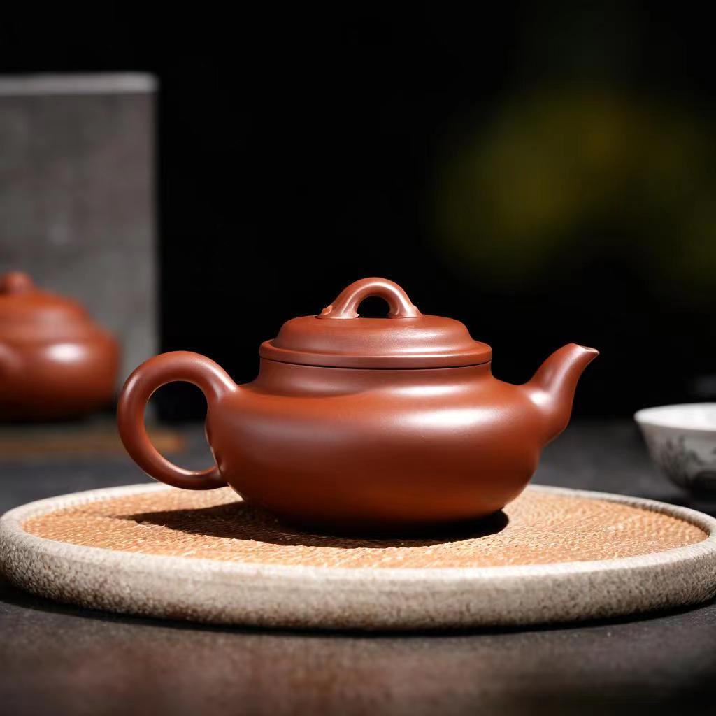 紫砂壶如何鉴别真伪？茶文化的载体，品味的象征