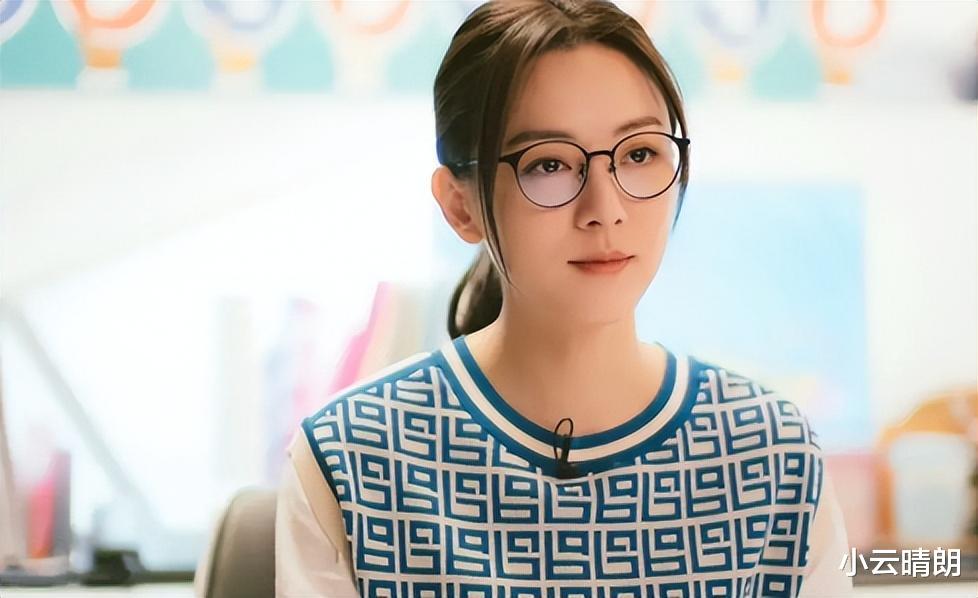 新闻女王∶从徐晓薇学历作假，才懂文慧心知她背叛，却重用的算计