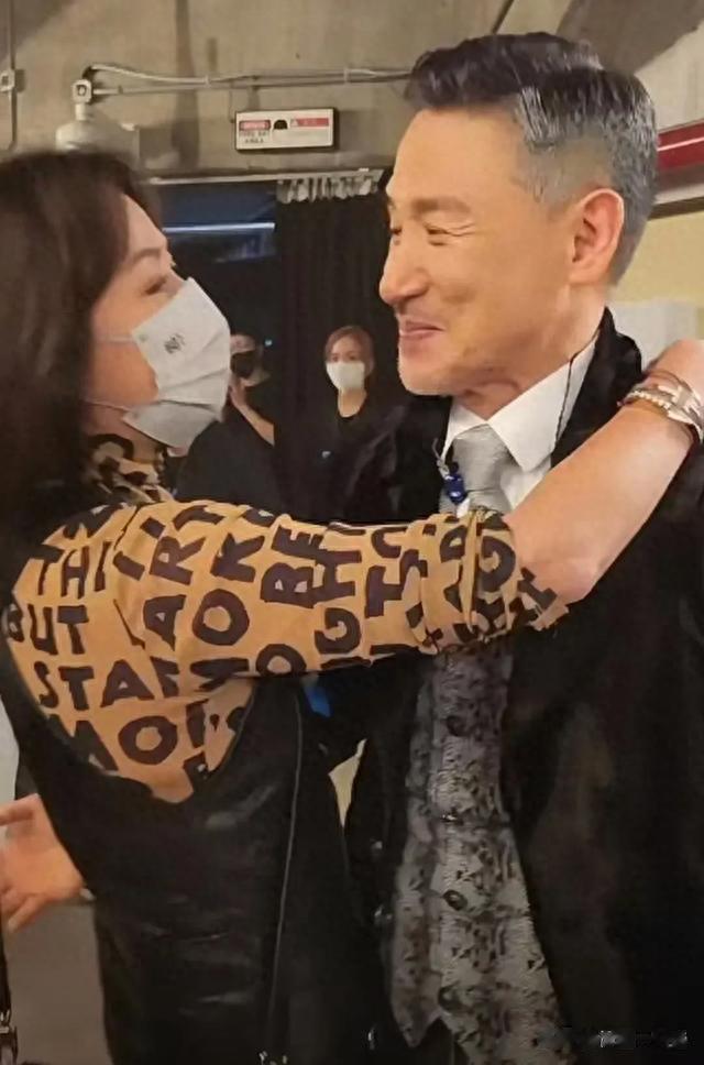 刘嘉玲和梁朝伟:人生太艰难,不愿再带孩子来世上受罪