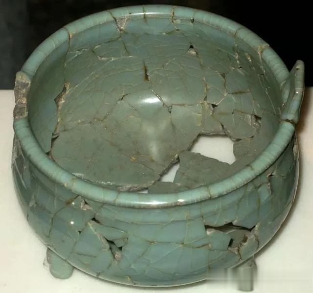 官窑|贾宝国一真一假说瓷器(X121-仿宋官窑香炉)