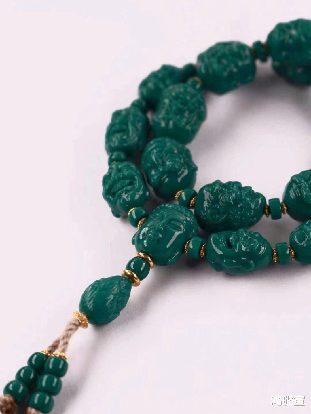 绿松石|为什么文玩手串都需要绿松石搭配?并非强制但是属性优秀!