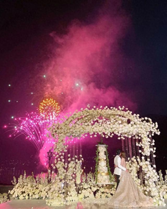 好久不见文咏珊了？原来她和老公这么甜？