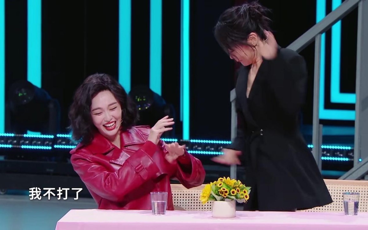 没想到，2023年12月才开始，52岁的闫妮以这样的方式，败光观众缘