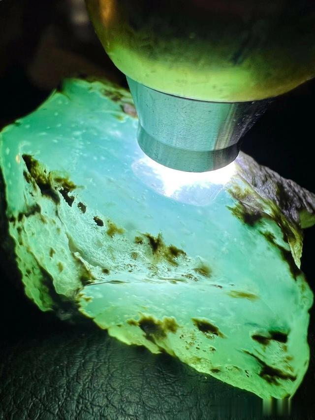 翡翠|关于翡翠的飘花，你知道多少呢