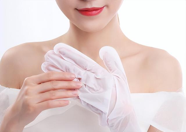 人到70岁多看手，长不长寿能显现？医生：手上有这些表现值得恭喜