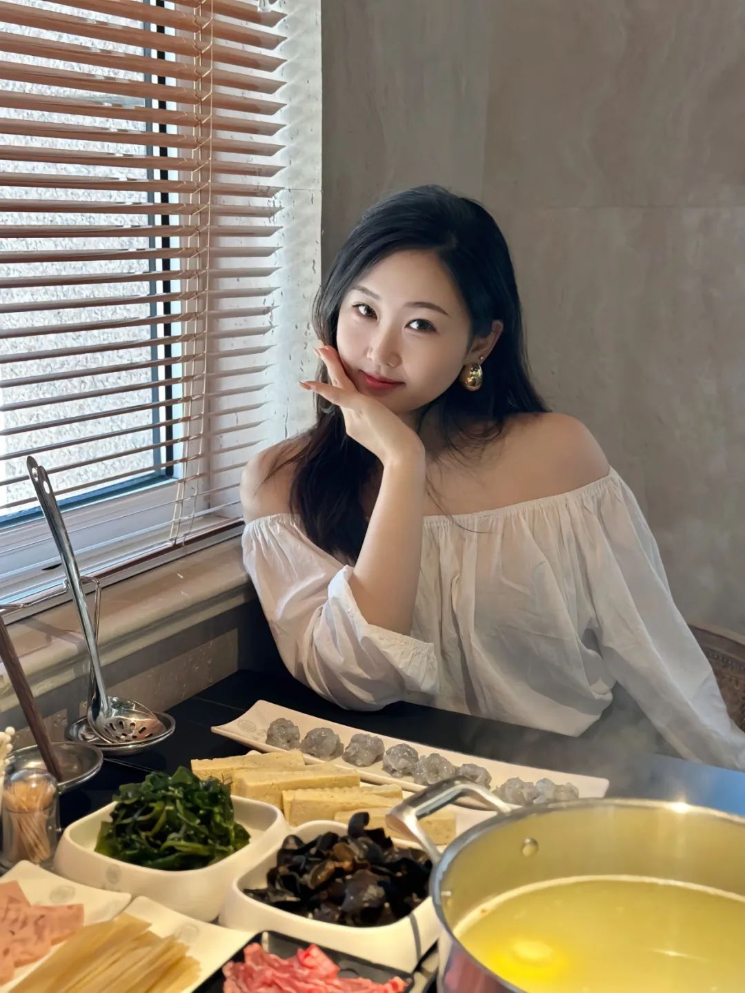 |经营餐饮业一定要跟得上时代发展的脚步，要了解顾客的需求和期望