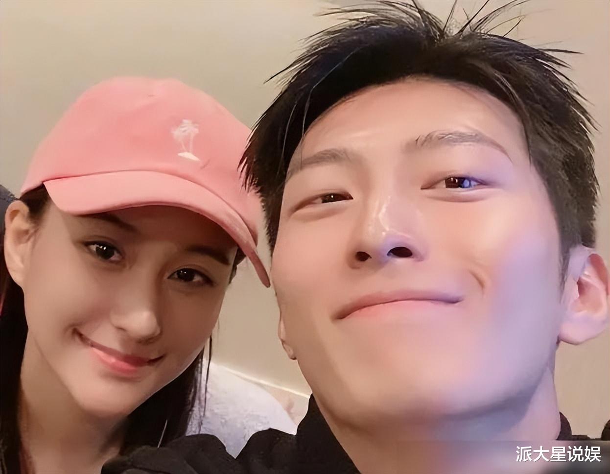 窦骁何超莲被传婚变，首次合体后，再引争议