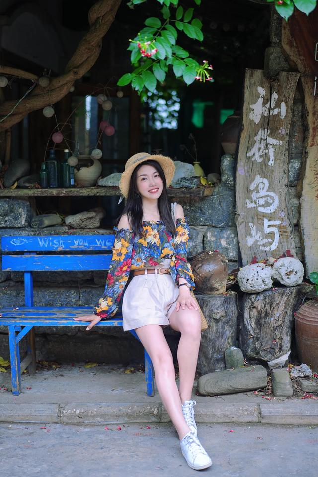 护肤美容 网友：你一年到头在外面旅行，为什么晒不黑？