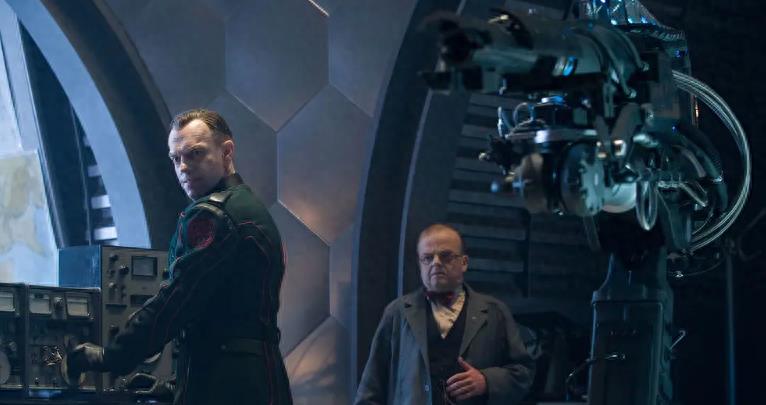 克里斯·埃文斯倾情演绎,英雄的诞生与正义的战斗,引发观众深思