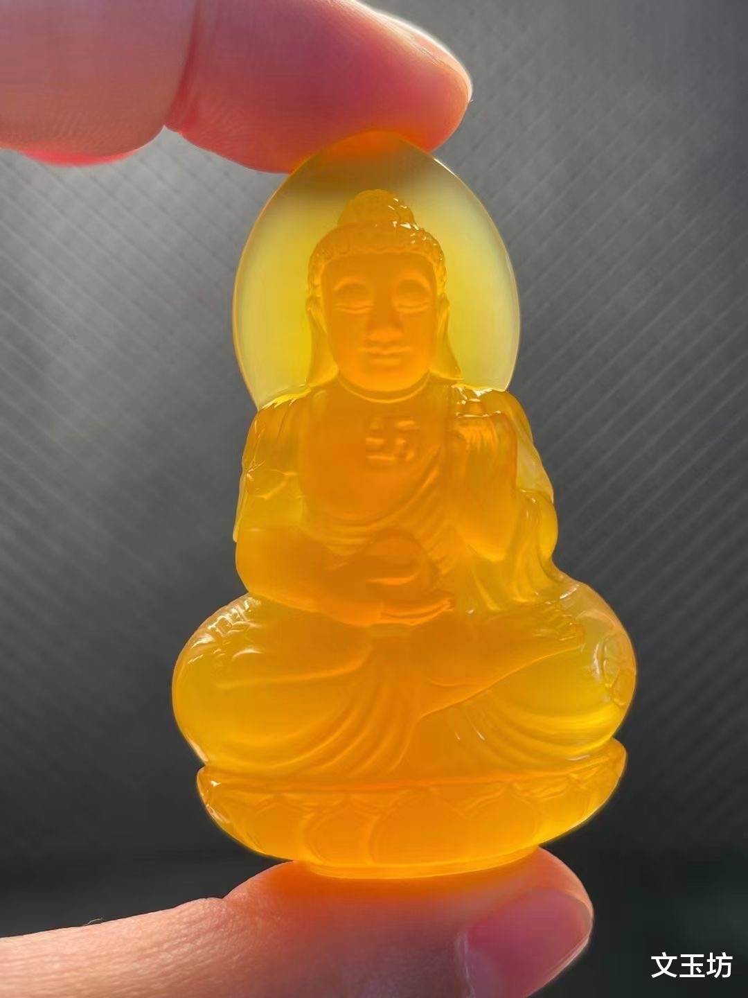 黄龙玉|黄龙玉和翡翠哪个好