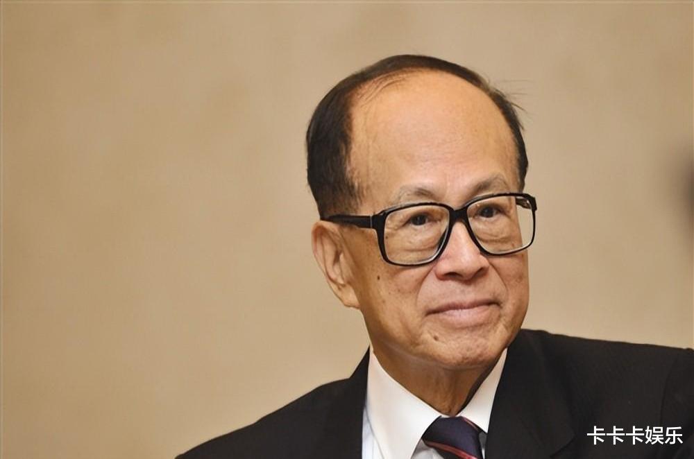 这一次,重病在床的李嘉欣,让我们看到了什么叫“现世报”!