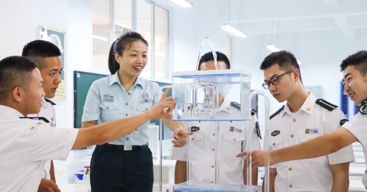 文职|又一铁饭碗公开招聘，薪资待遇远超公务员，招聘标准比考公还低