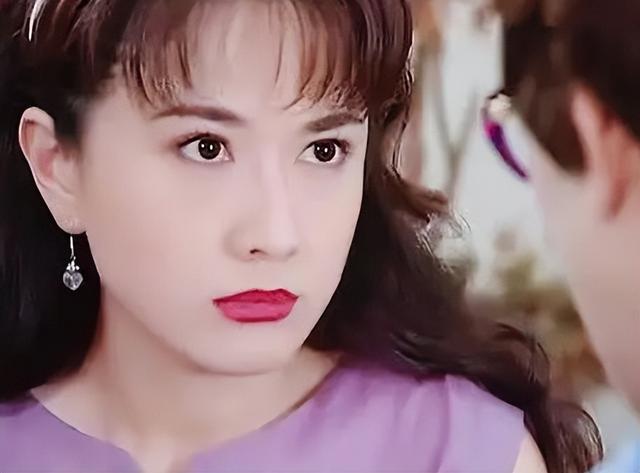 戈伟如|情断金城武，两次甩富豪老公净身出户，这个女人太狠了