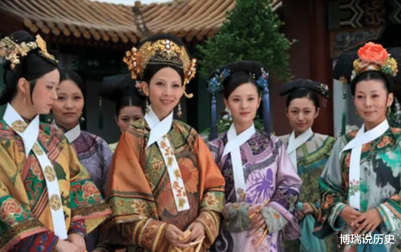 甄嬛想必至死都不知，四阿哥的生母是崔槿汐，沈眉庄是皇后的奸细